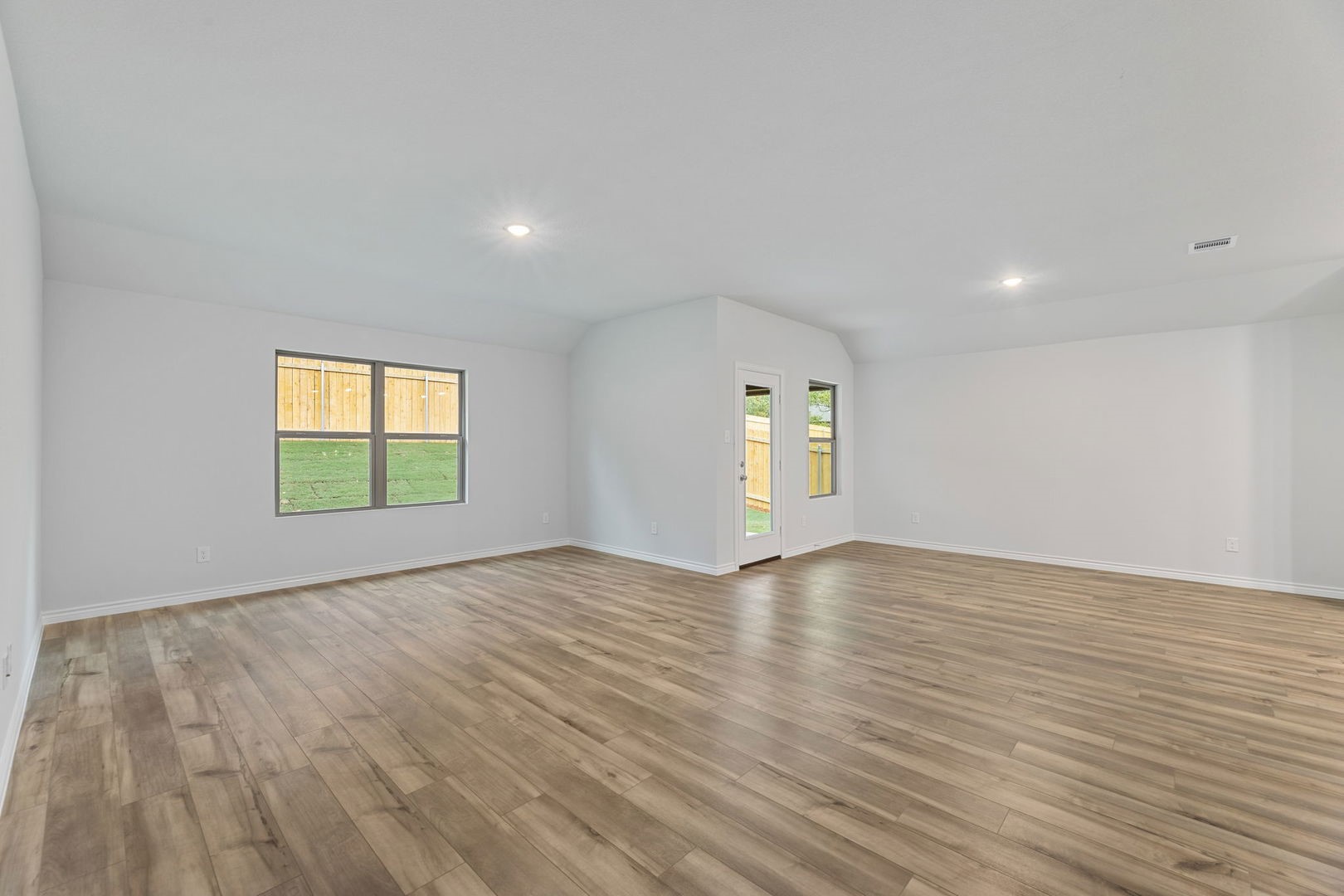 3804 Rose Hill Court Denison TX 75020