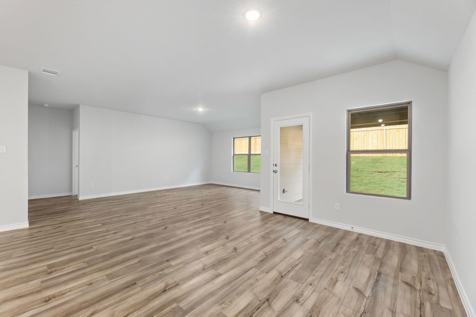 3804 Rose Hill Court Denison TX 75020