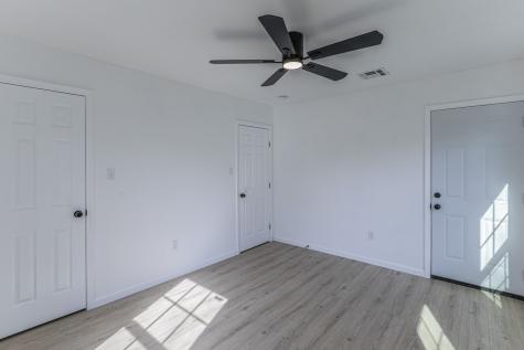 1026 La Clede Street Bellmead TX 76705