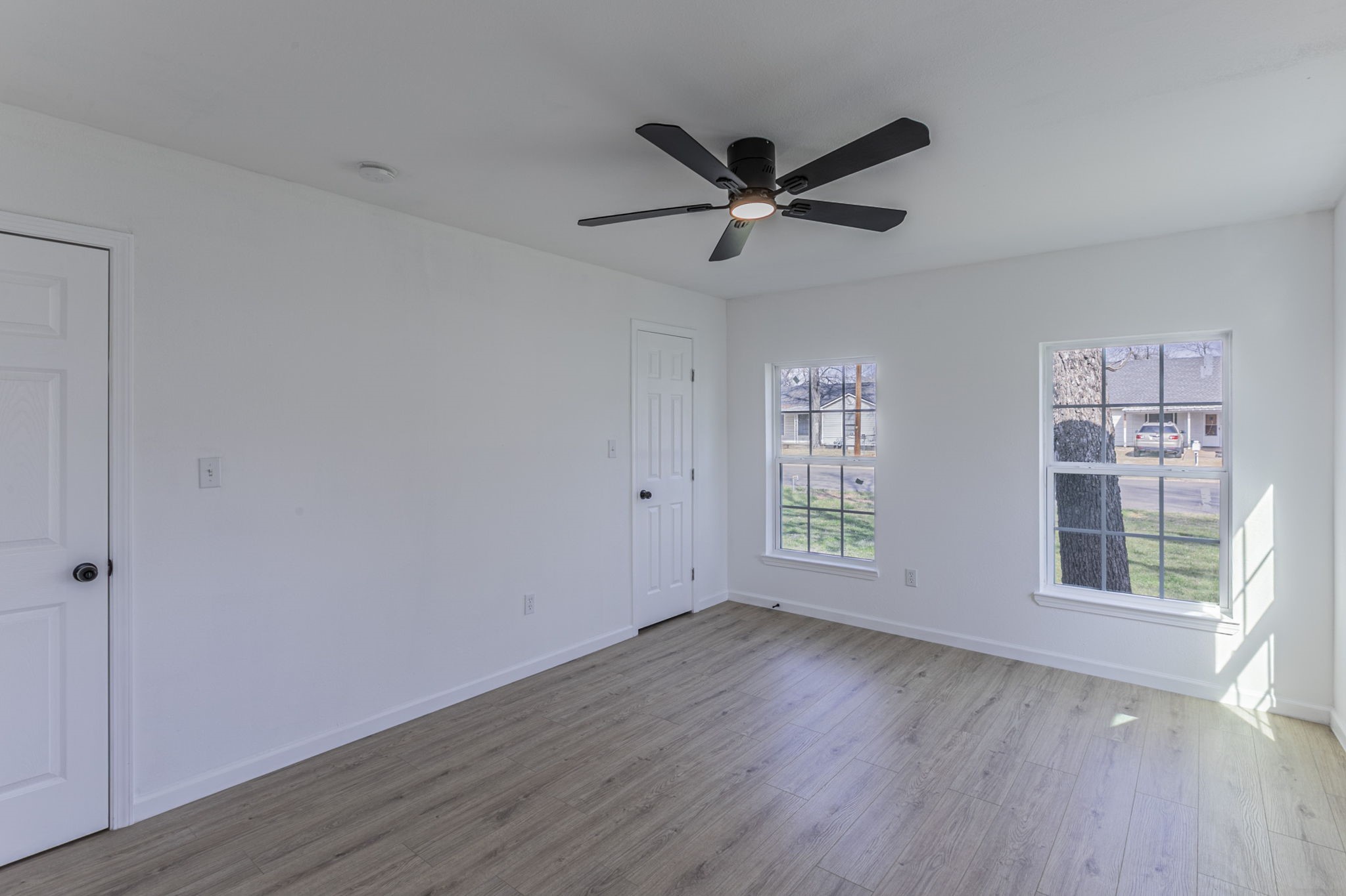 1026 La Clede Street Bellmead TX 76705