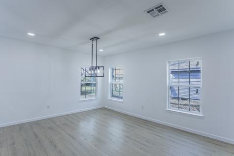 1026 La Clede Street Bellmead TX 76705