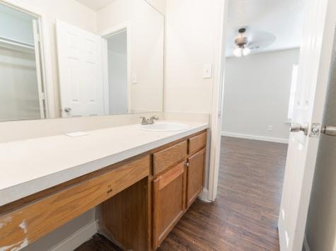 1348 E Maddox Fort Worth TX 76104