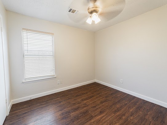 1348 E Maddox Fort Worth TX 76104