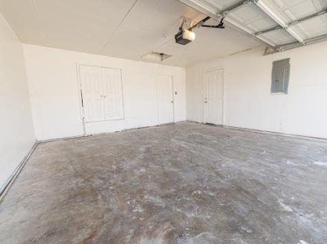 1348 E Maddox Fort Worth TX 76104