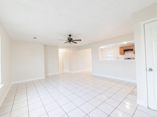 1348 E Maddox Fort Worth TX 76104