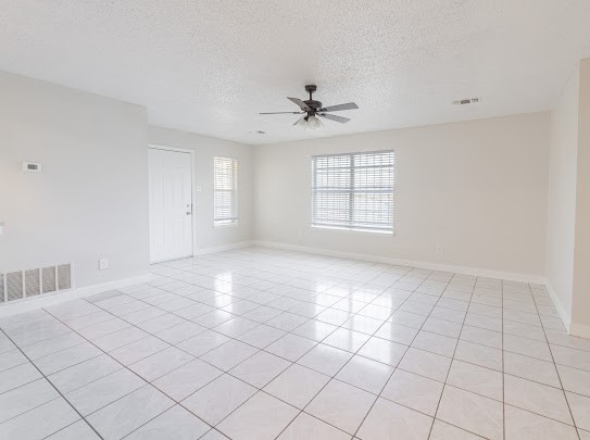 1348 E Maddox Fort Worth TX 76104