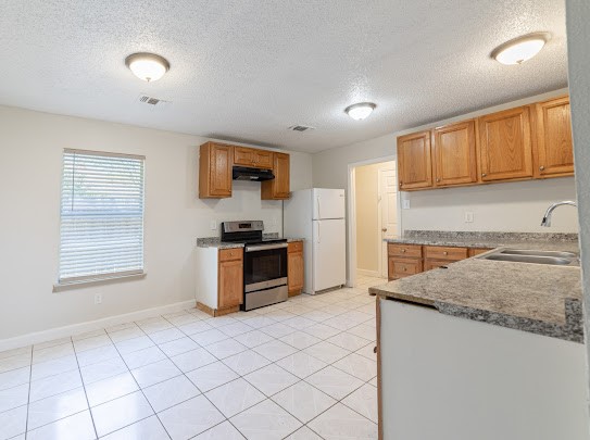 1348 E Maddox Fort Worth TX 76104