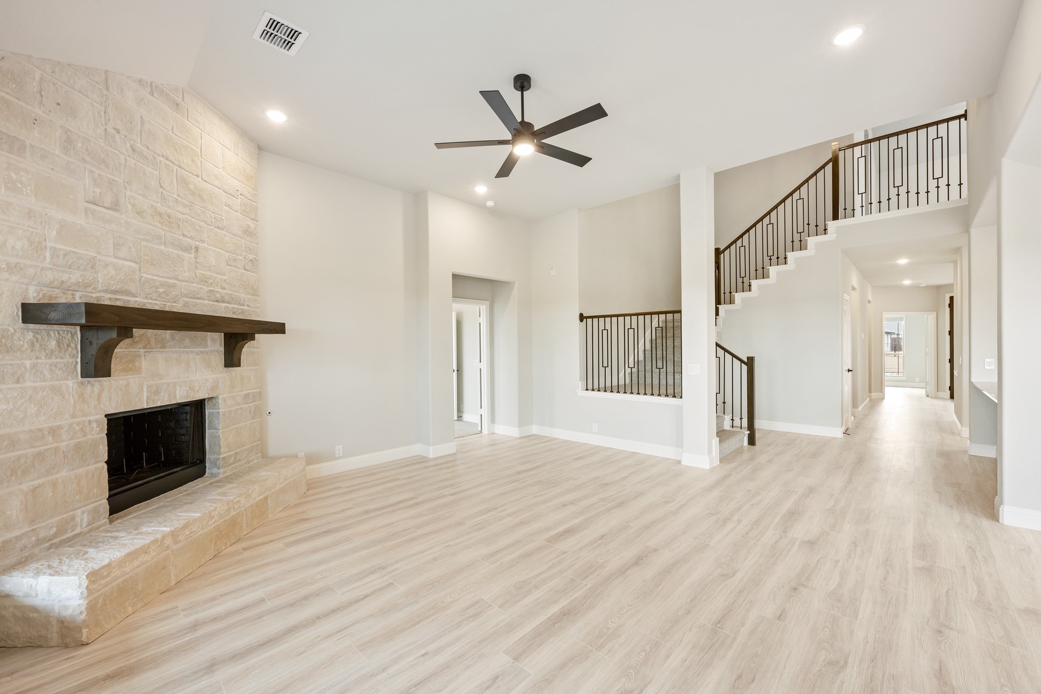 7825 Barley Field Street Joshua TX 76058