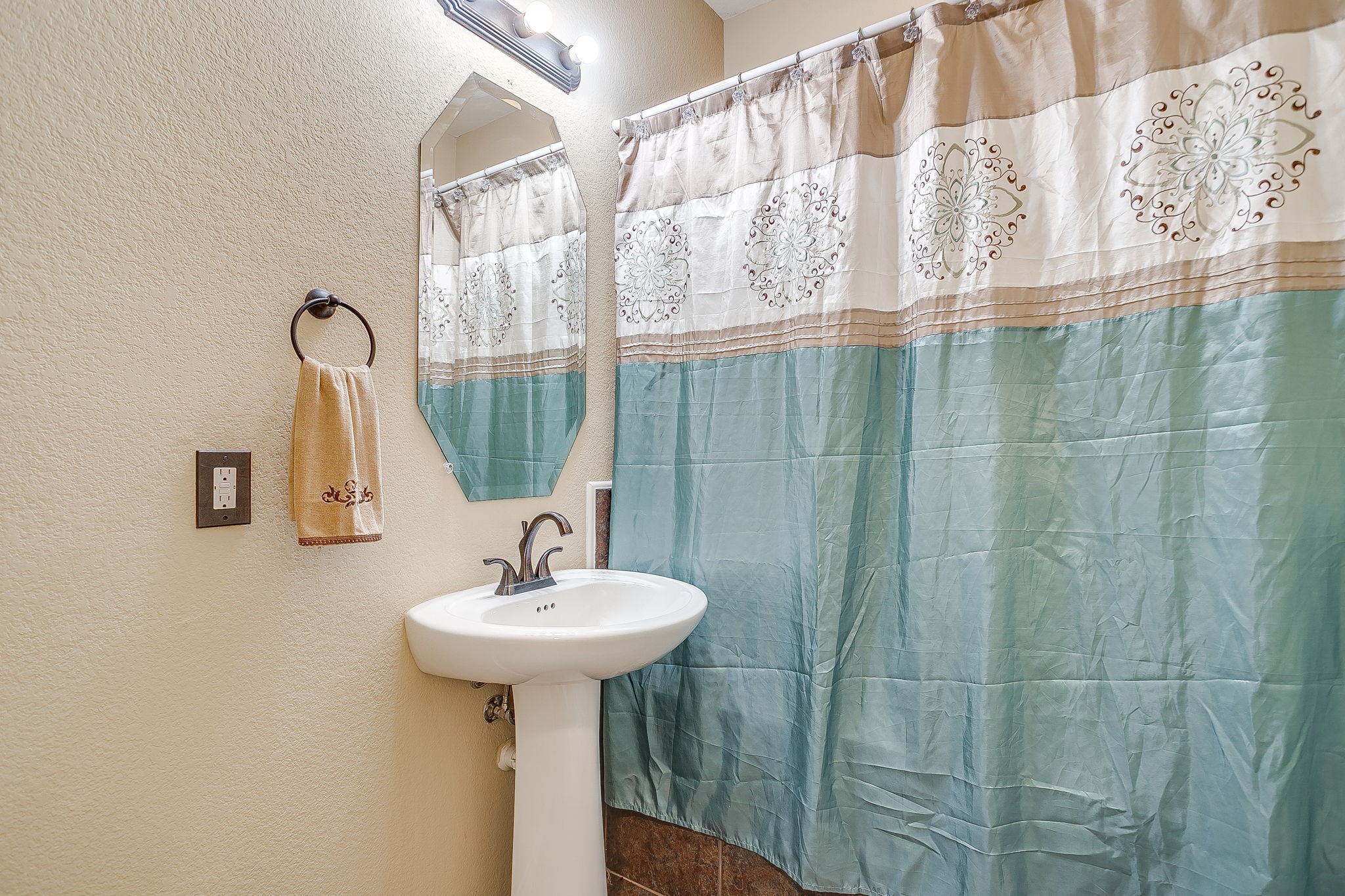 6025 Bee Balm Drive Fort Worth TX 76123