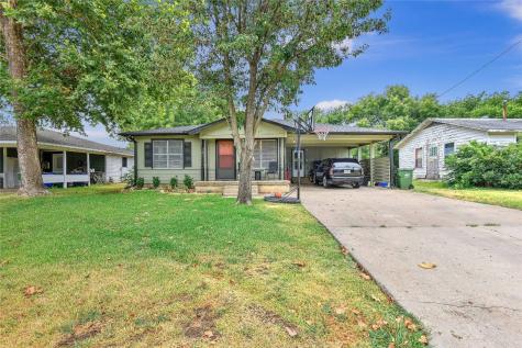 208 Bagin Street Whitesboro TX 76273