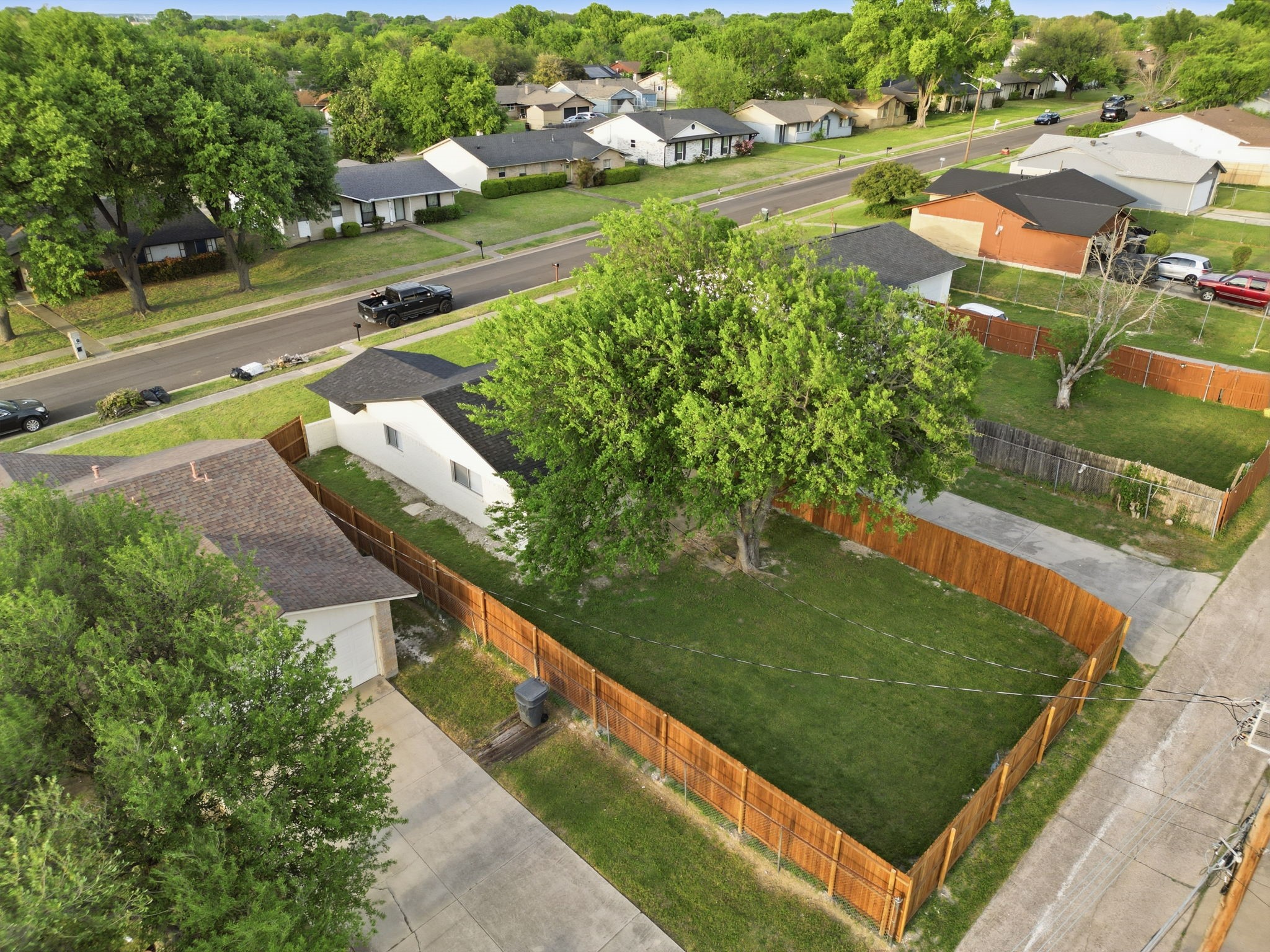 1422 Aldenwood Drive Dallas TX 75232