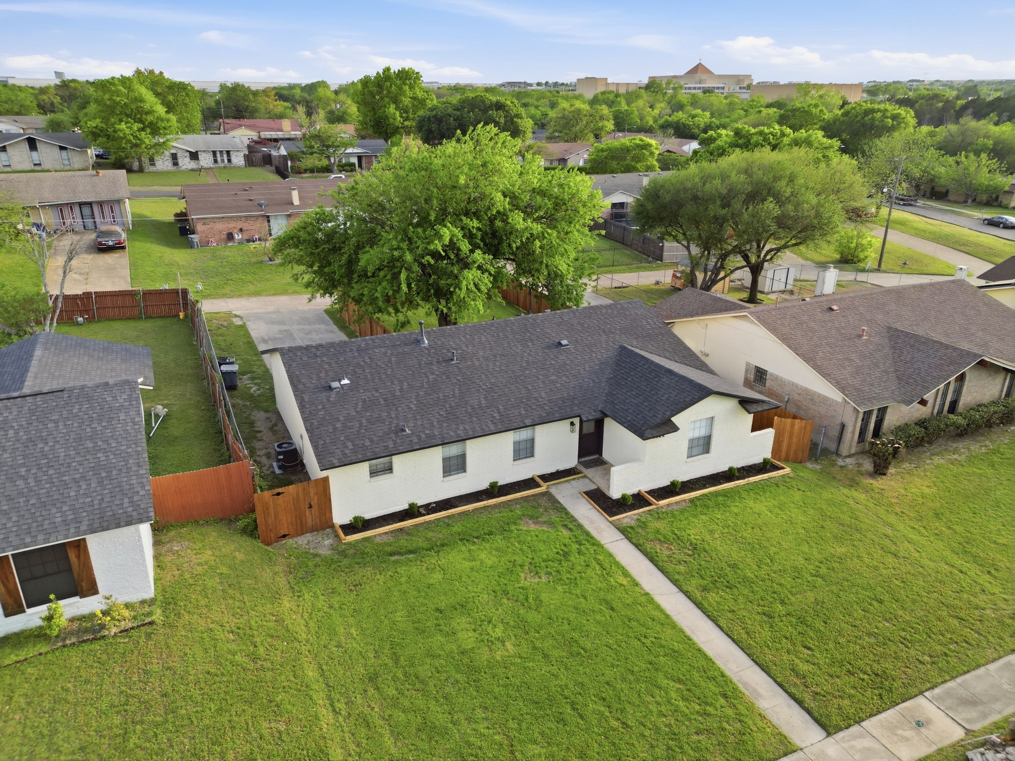 1422 Aldenwood Drive Dallas TX 75232