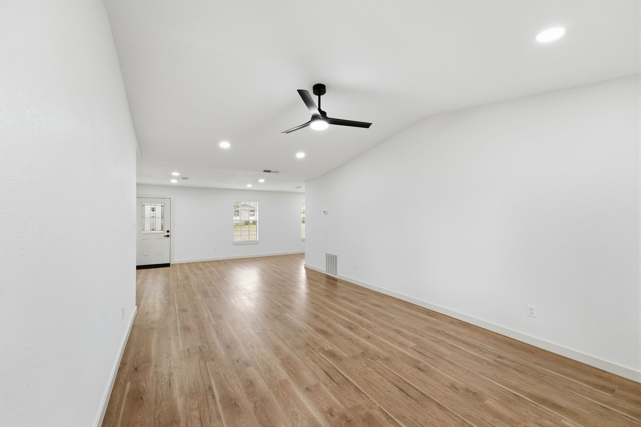 1422 Aldenwood Drive Dallas TX 75232