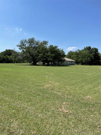 2203 Mcpherson Road Fort Worth TX 76140