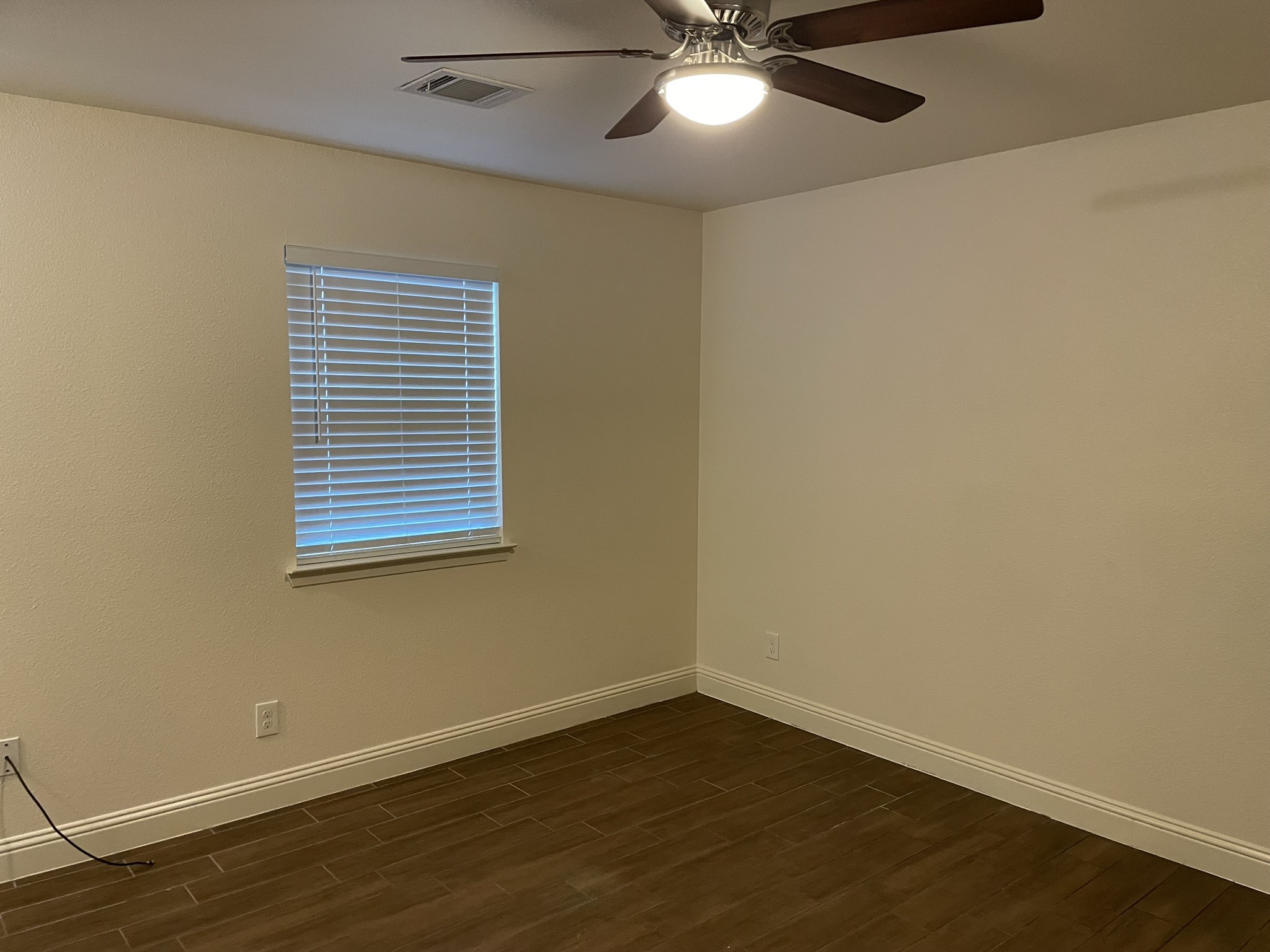 401 S Mcentire Court White Settlement TX 76108