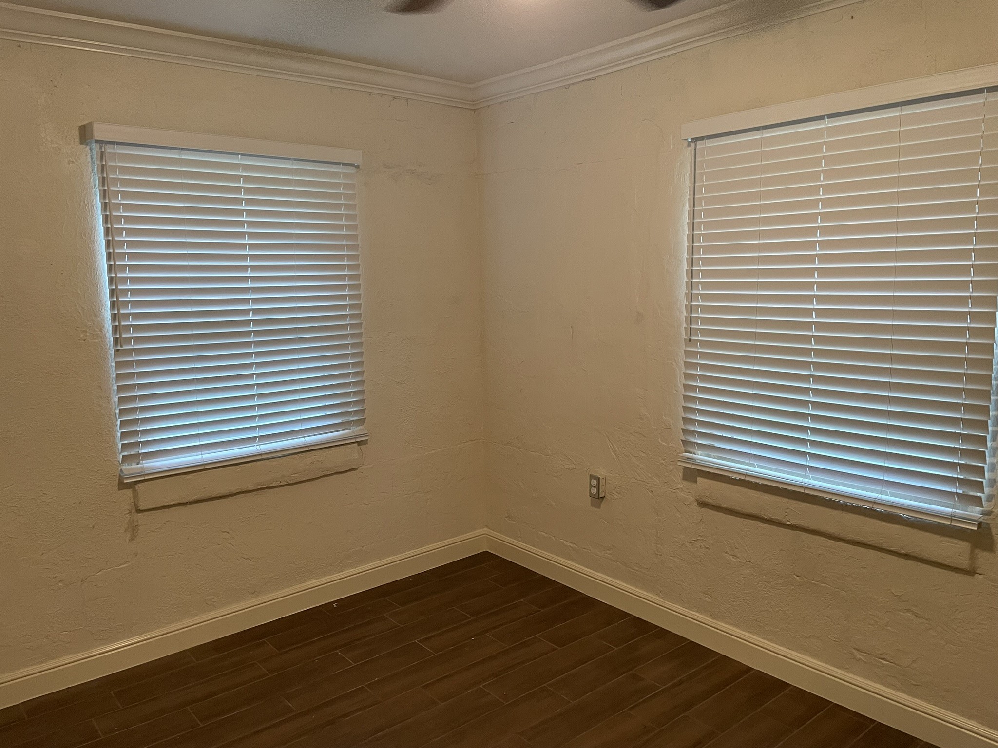 401 S Mcentire Court White Settlement TX 76108