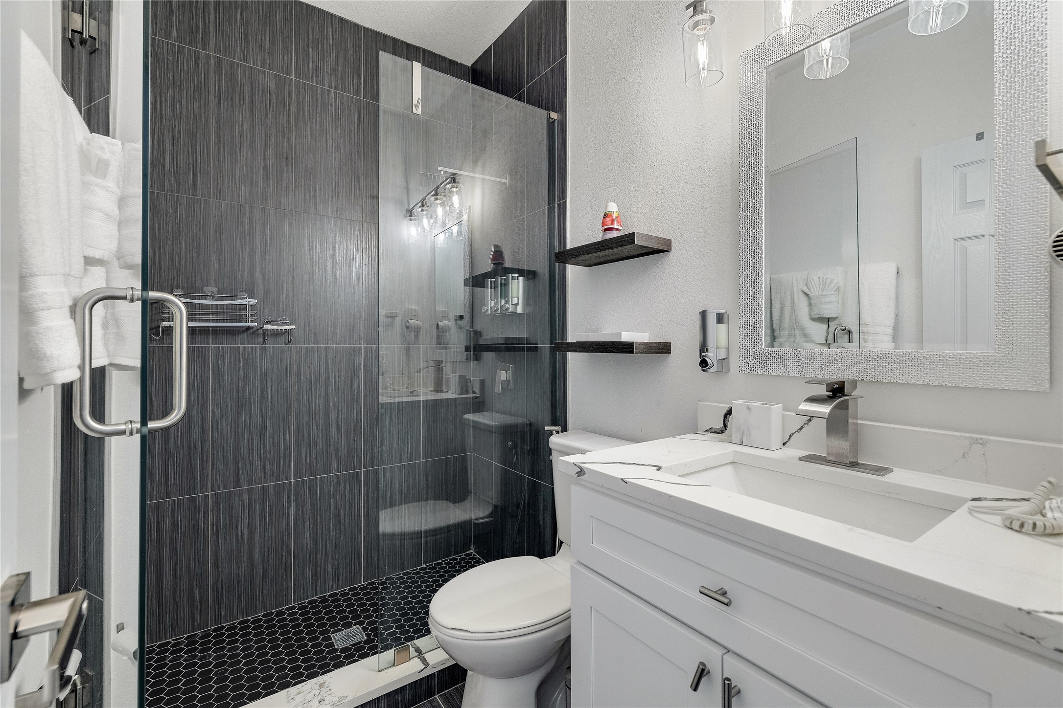 3869 Pinebluff Lane Rockwall TX 75032