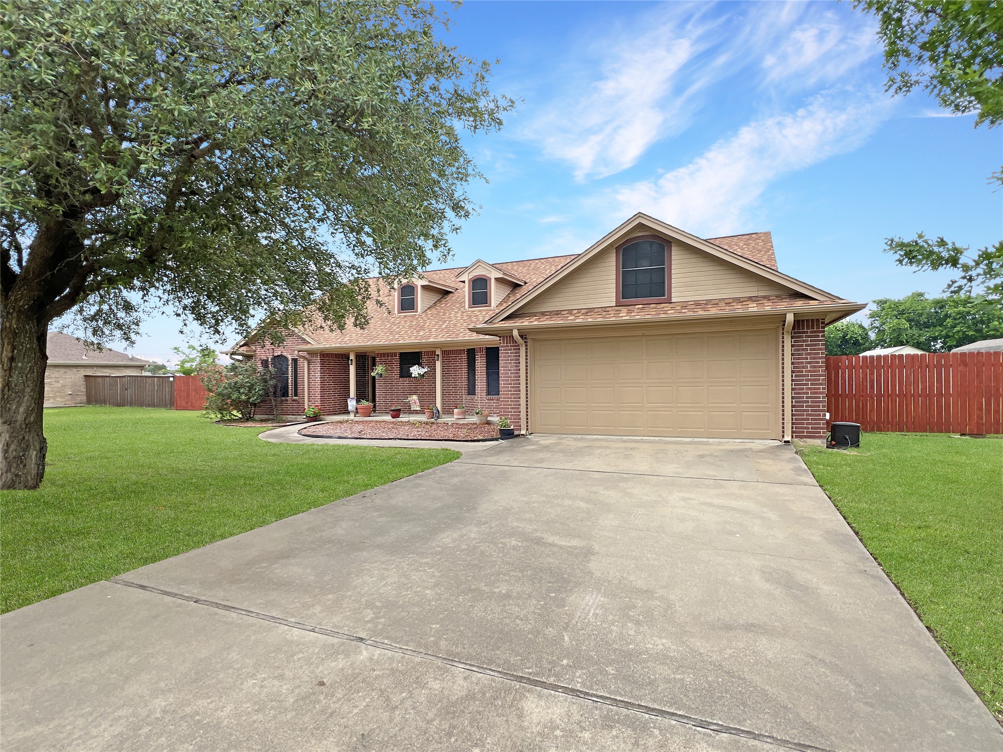 109 Continental Lane Hillsboro TX 76645