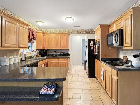 109 Continental Lane Hillsboro TX 76645