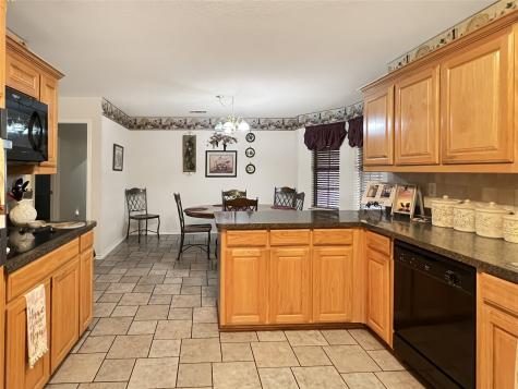 109 Continental Lane Hillsboro TX 76645