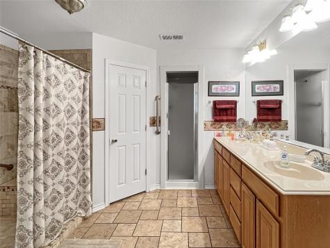 109 Continental Lane Hillsboro TX 76645