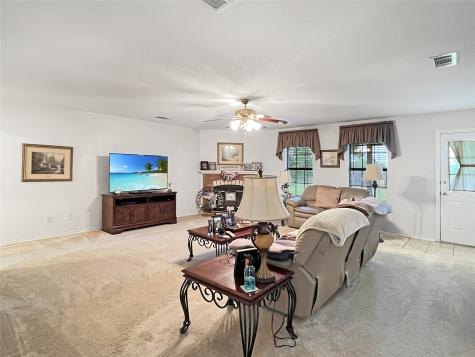 109 Continental Lane Hillsboro TX 76645