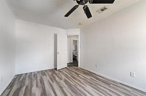 5348 Cameron Drive Grand Prairie TX 75052
