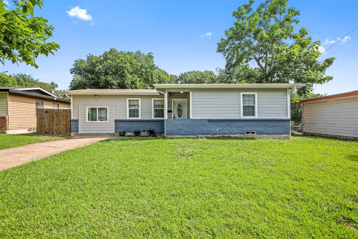 317 E Linda Drive Garland TX 75041