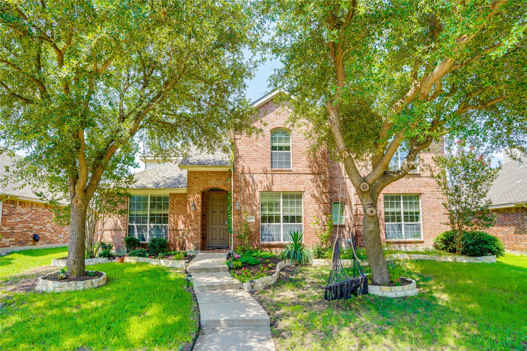 8217 Hartford Drive Rowlett TX 75089