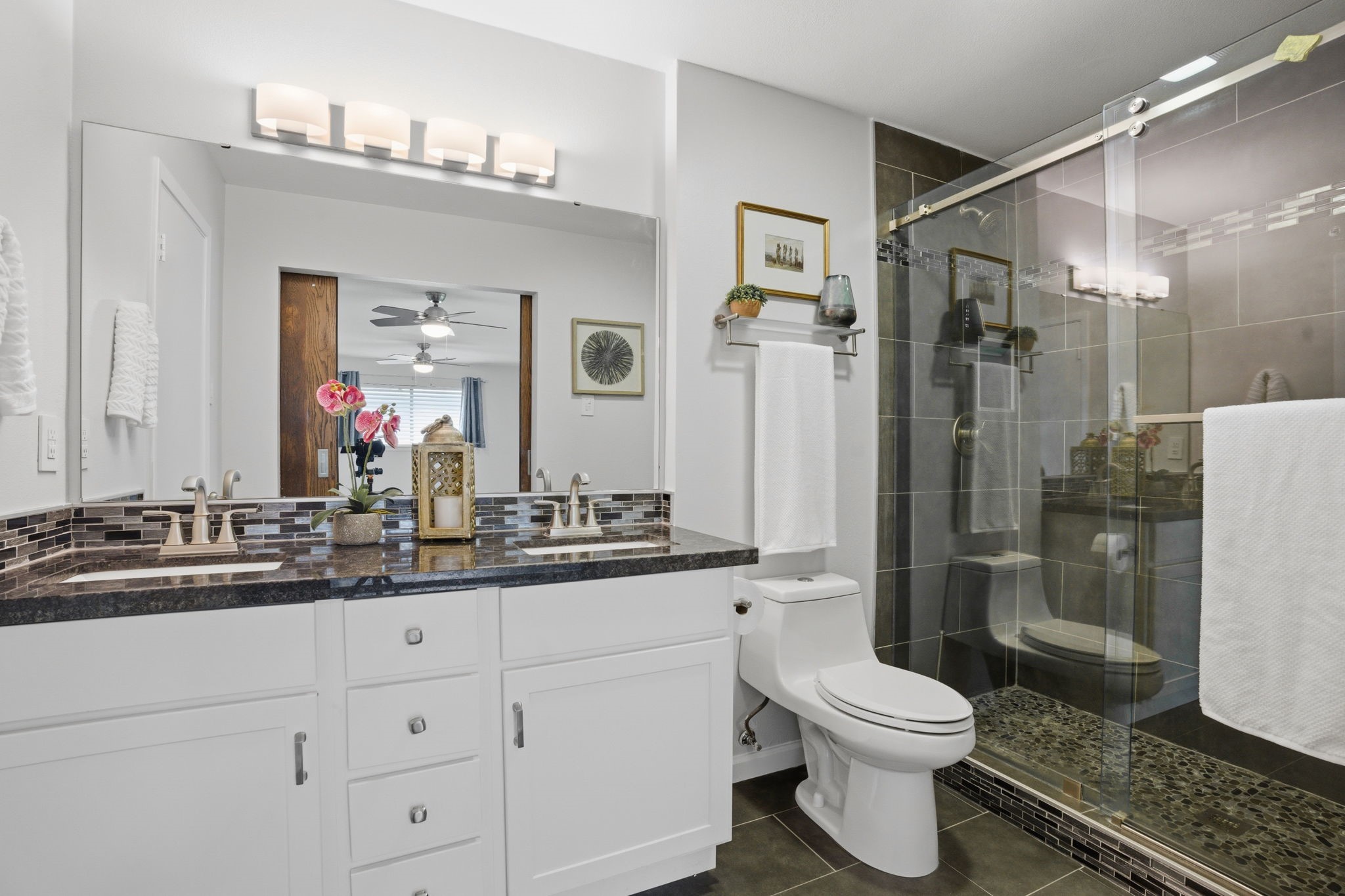 2103 Drake Drive Richardson TX 75081