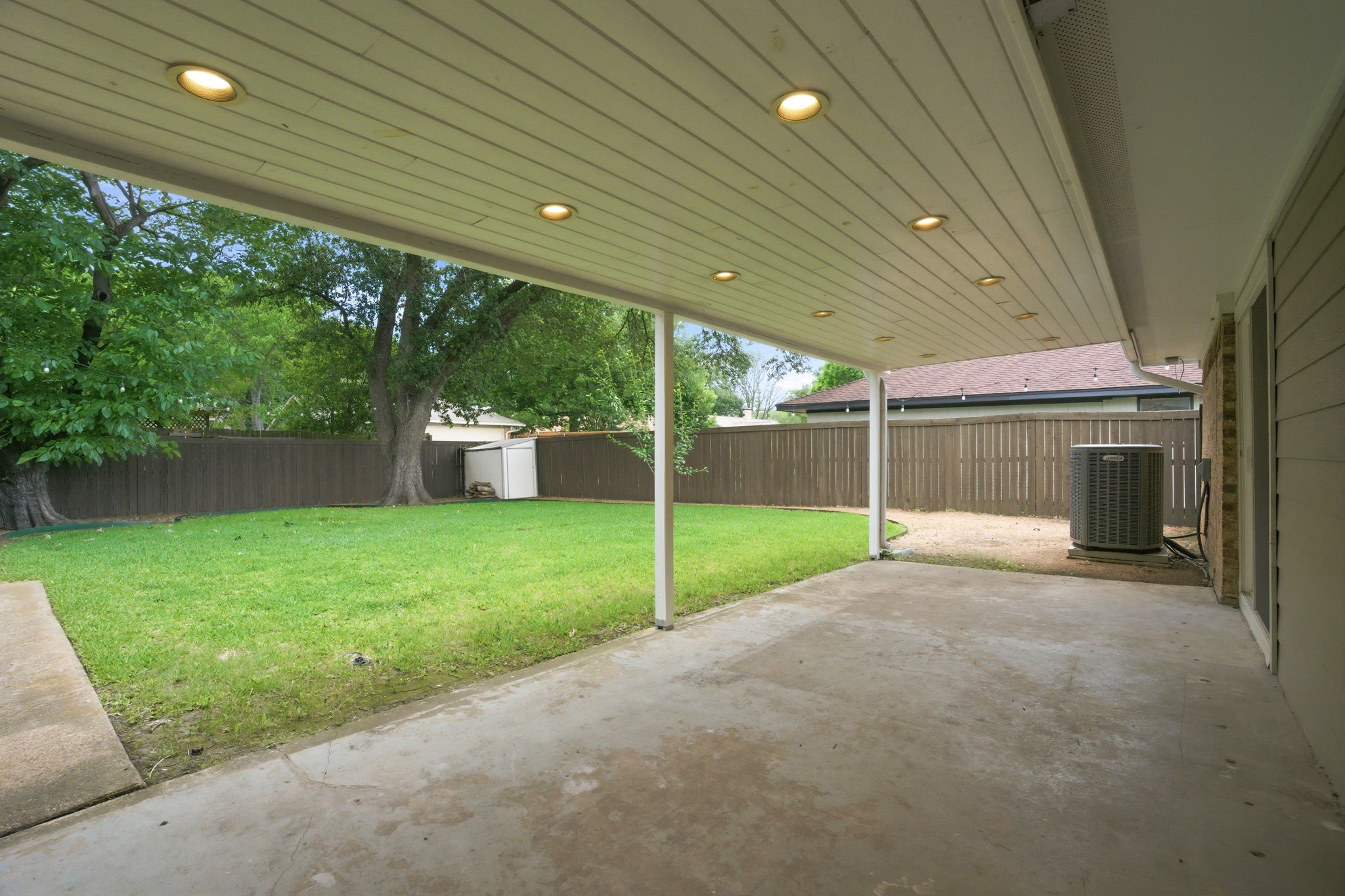 2103 Drake Drive Richardson TX 75081