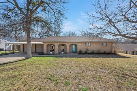 1004 Wedgewood Drive Woodway TX 76712