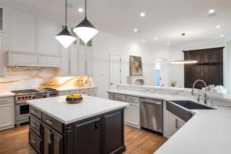 11040 Tibbs Street Dallas TX 75230