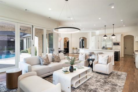 11040 Tibbs Street Dallas TX 75230