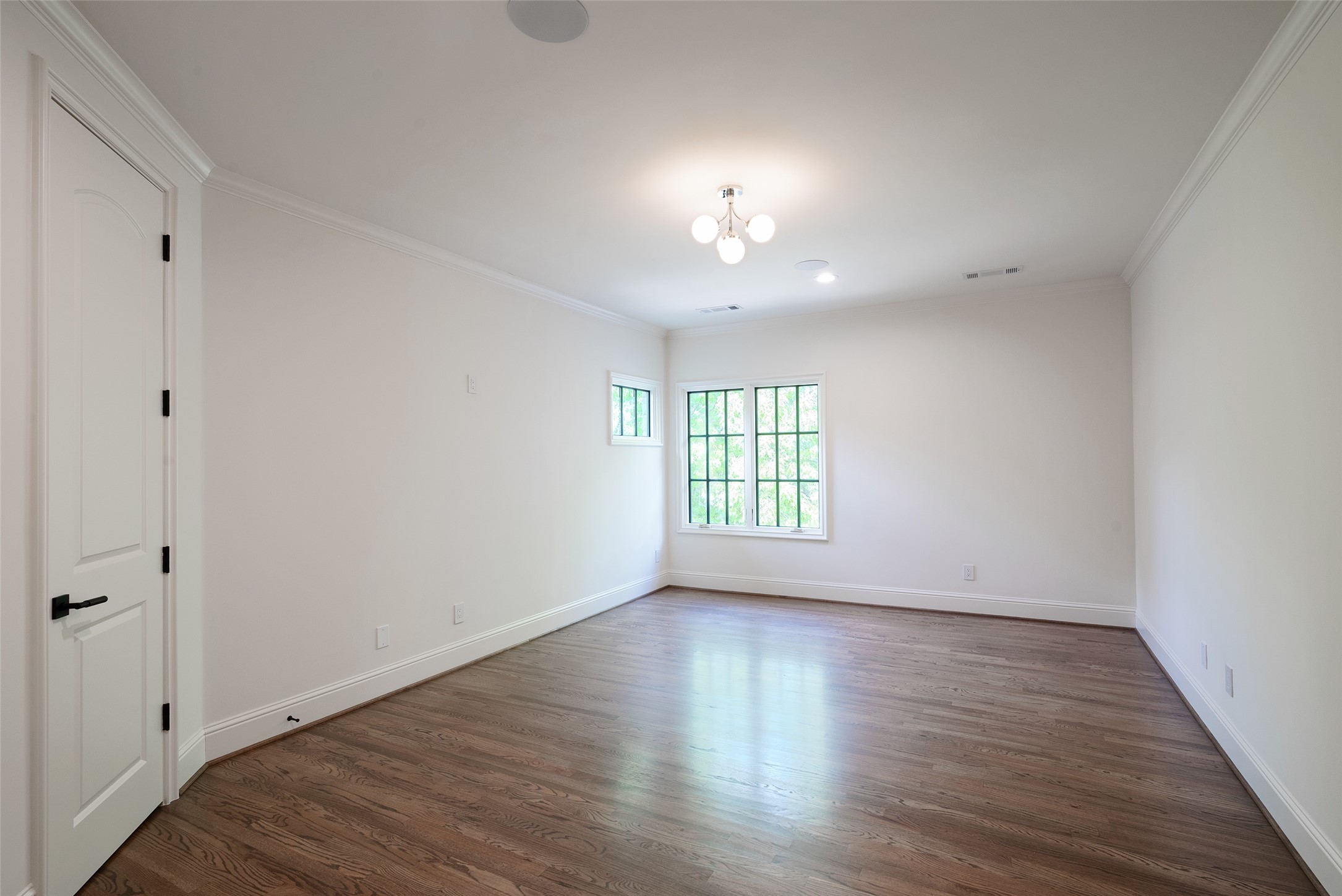 11040 Tibbs Street Dallas TX 75230