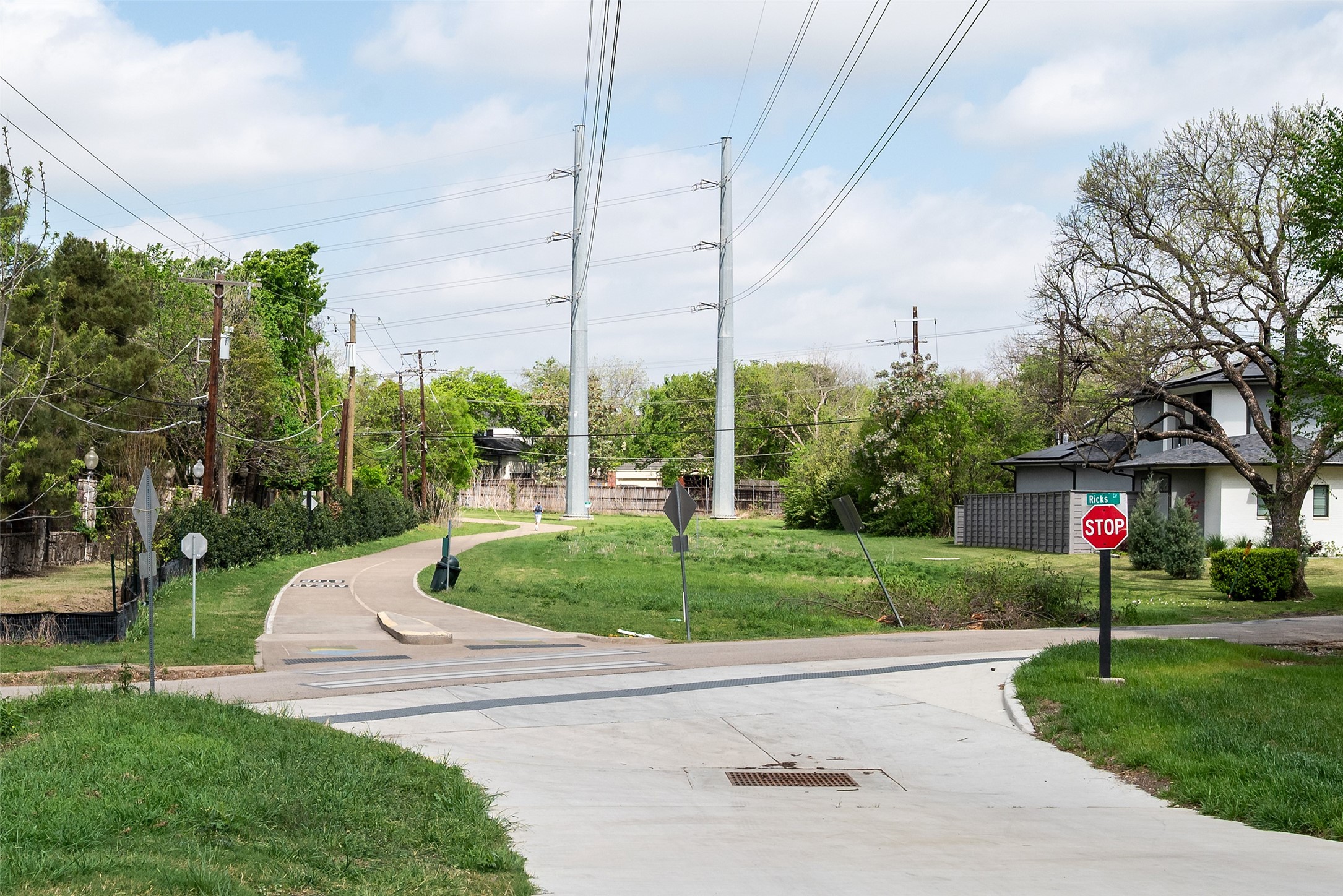 11040 Tibbs Street Dallas TX 75230