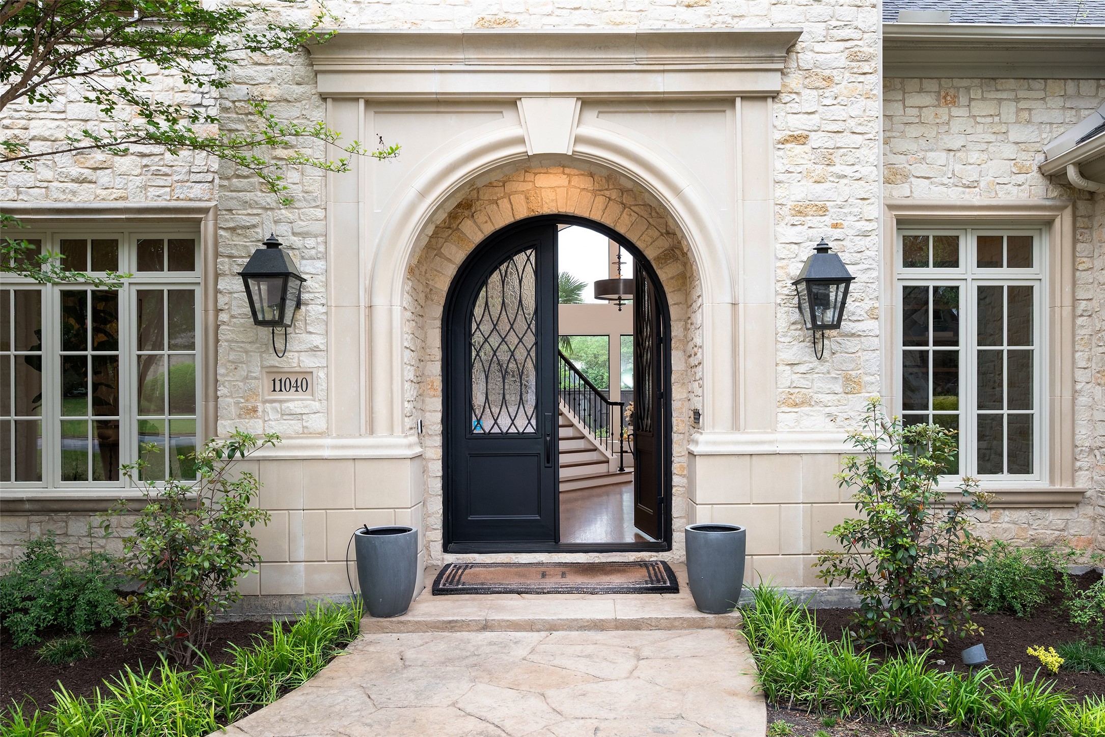 11040 Tibbs Street Dallas TX 75230