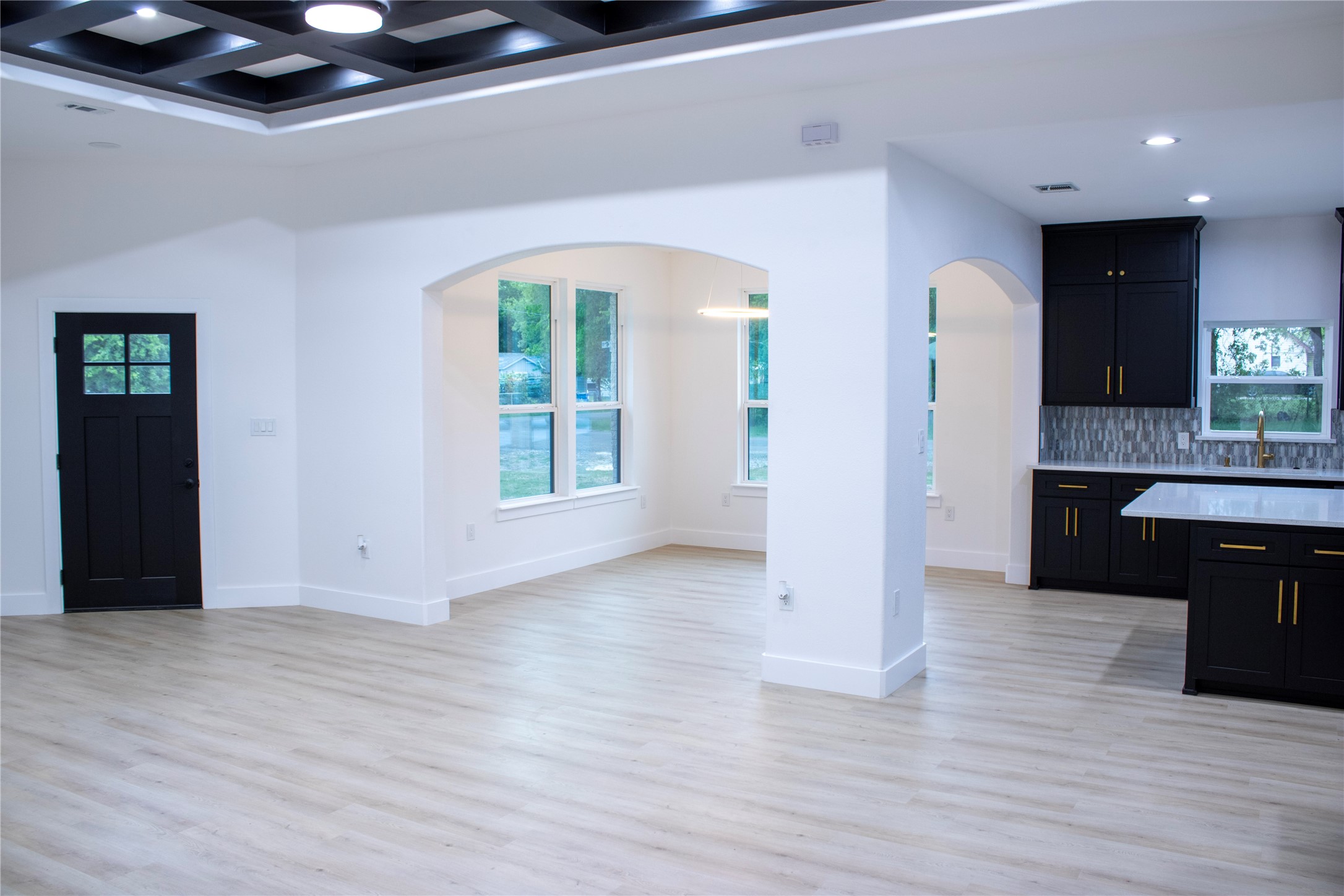 2212 Lakeshore Lane Glenn Heights TX 75154