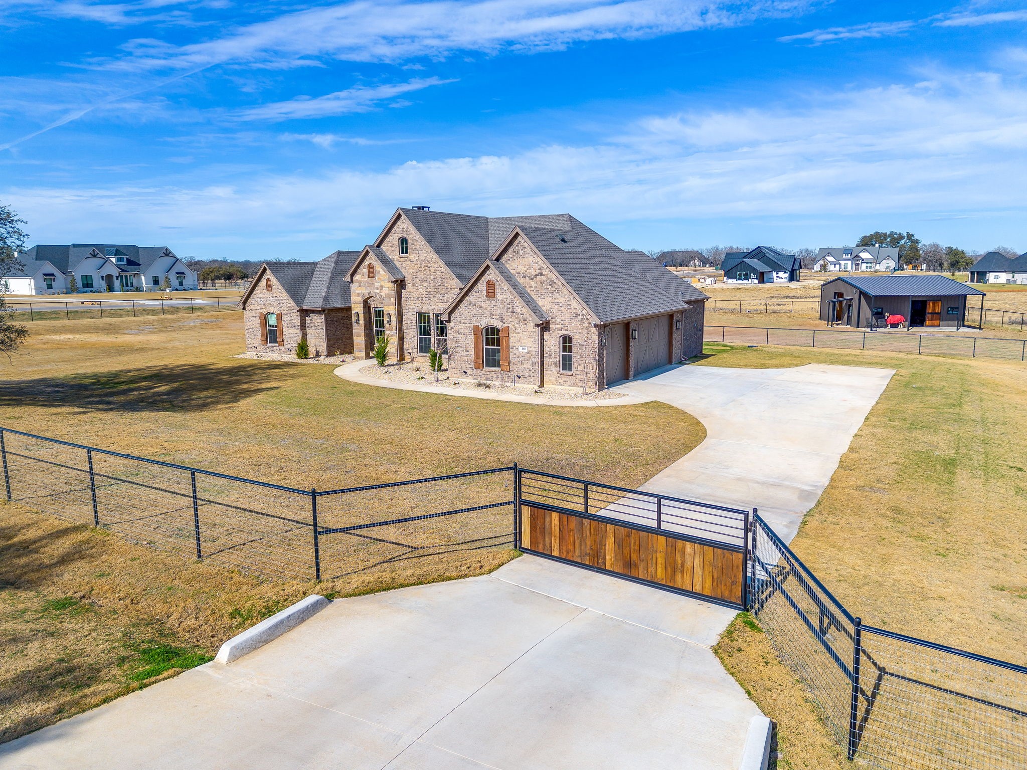 460 Royal Santana Run Weatherford TX 76087