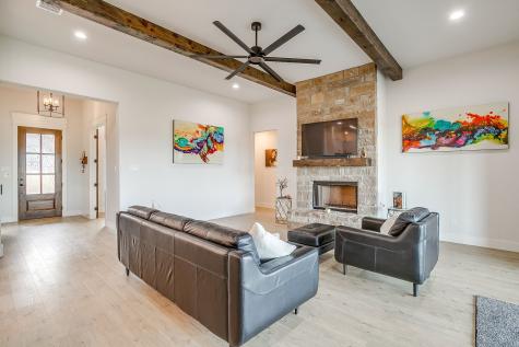 460 Royal Santana Run Weatherford TX 76087