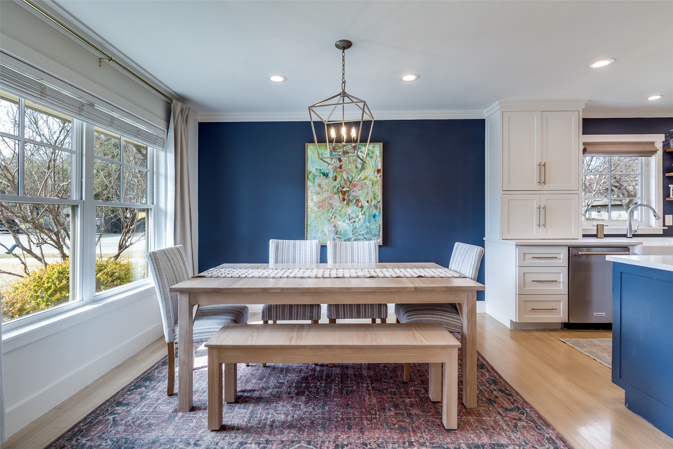 6737 Ravendale Lane Dallas TX 75214