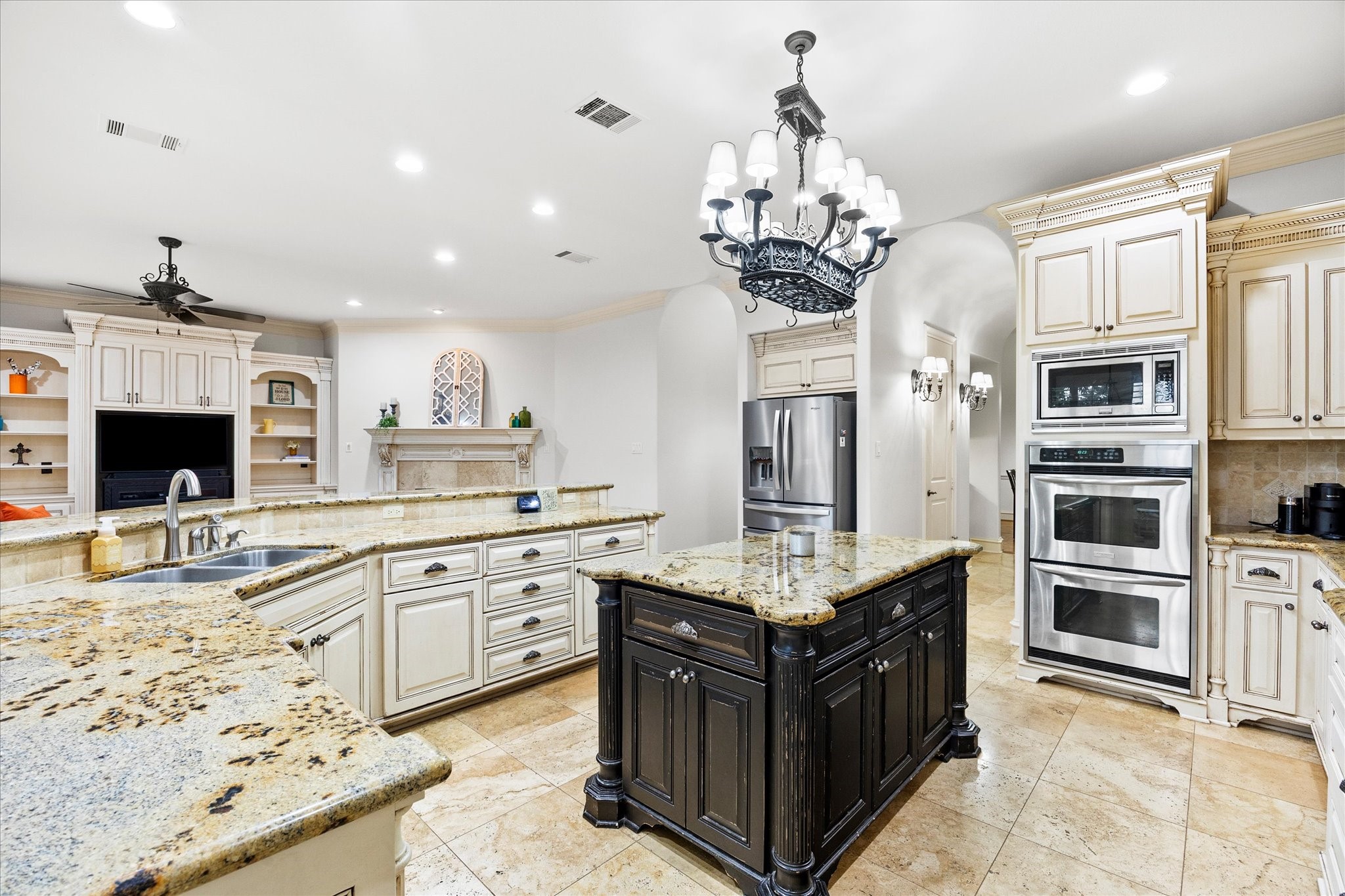 18 Kendal Court Heath TX 75032