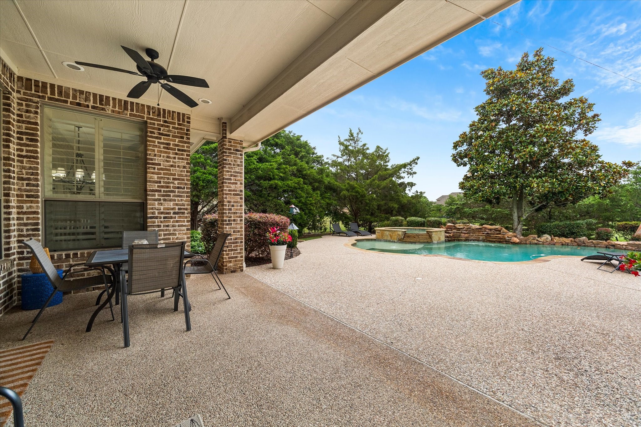 18 Kendal Court Heath TX 75032
