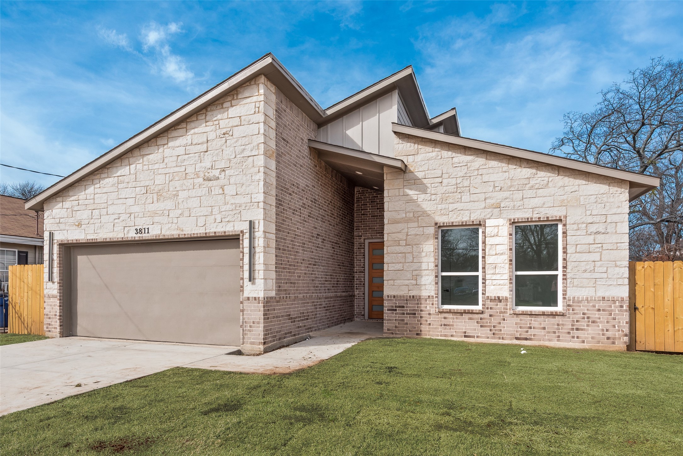 3811 Aransas Street Dallas TX 75212