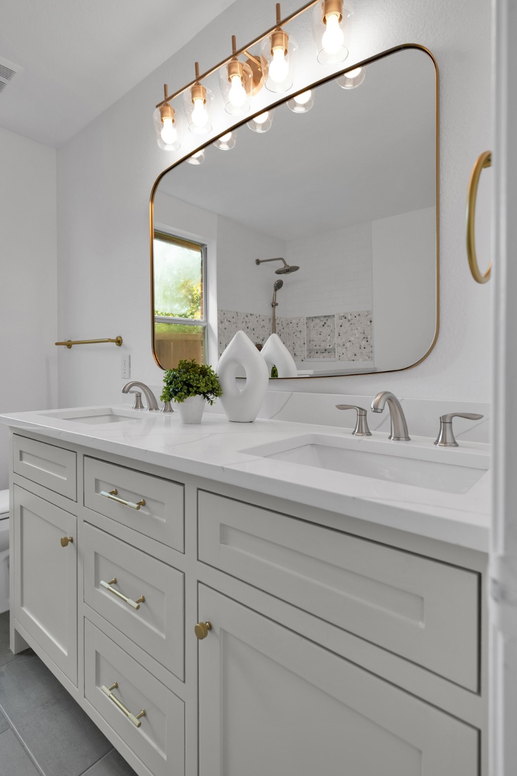 2304 Eisenhower Drive Mckinney TX 75071
