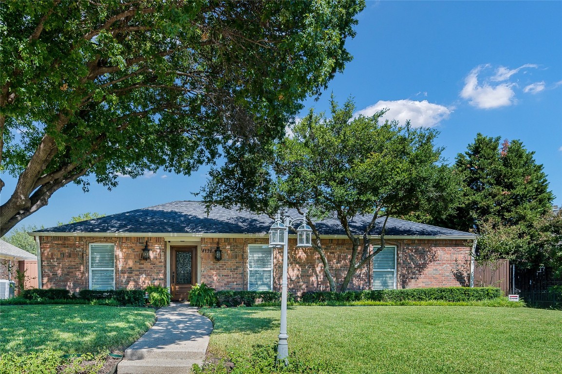 4131 Seabury Drive Dallas TX 75287