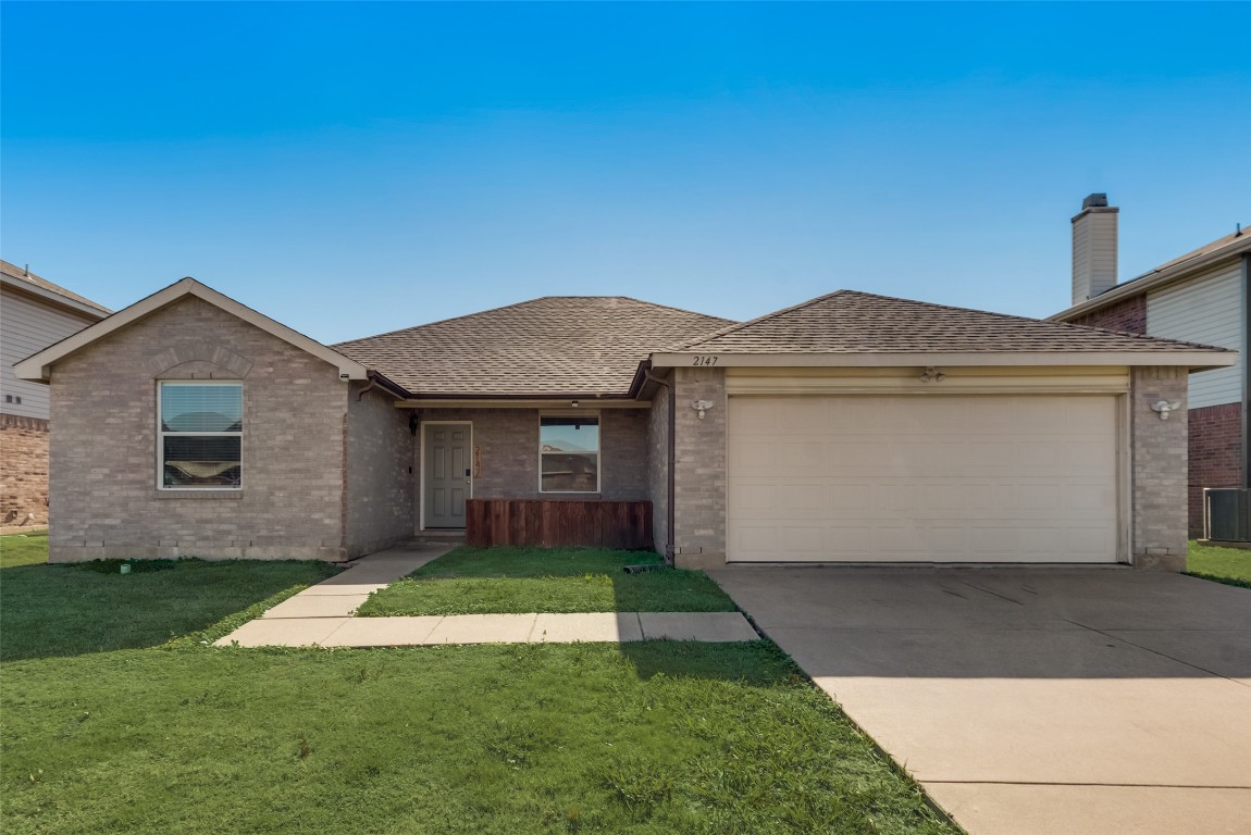 2147 Zion Hill Grand Prairie TX 75052
