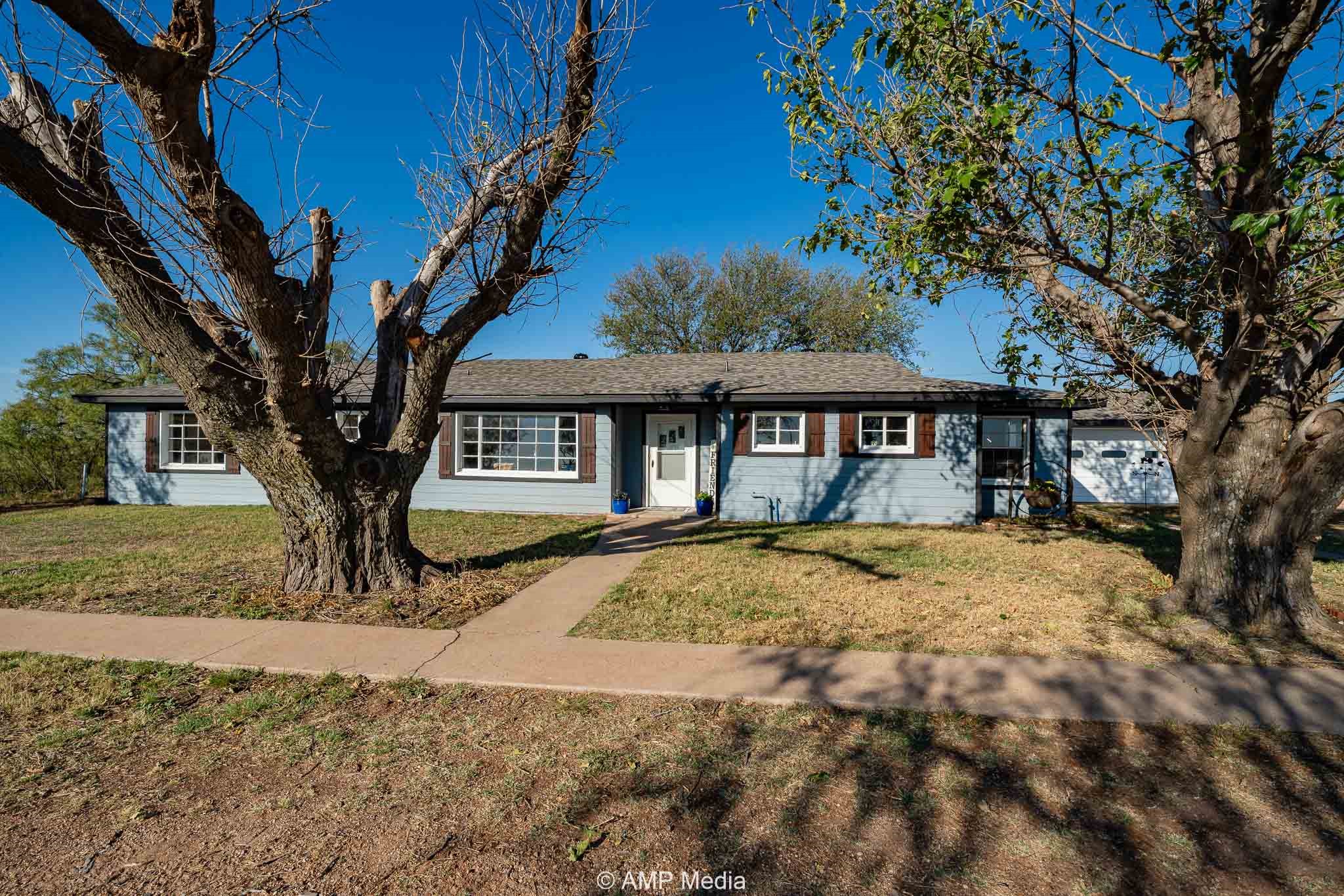 4538 County Road 463 Rule TX 79547