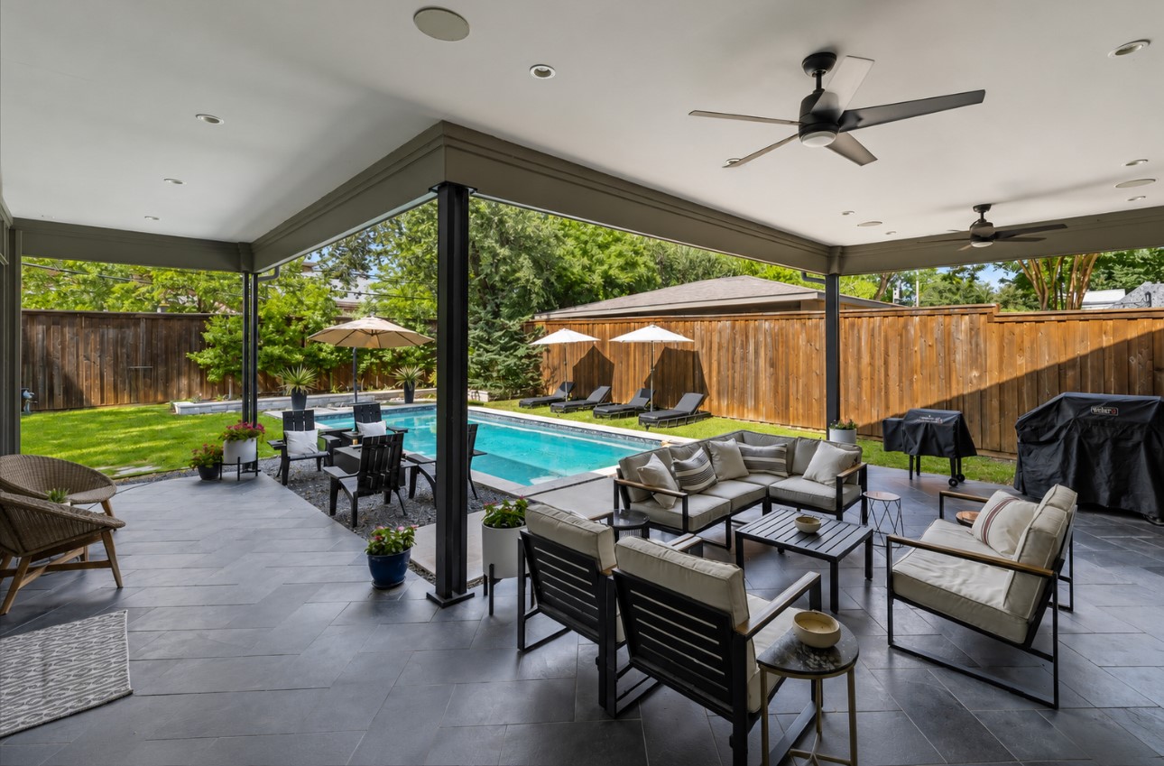 3867 Van Ness Lane Dallas TX 75220