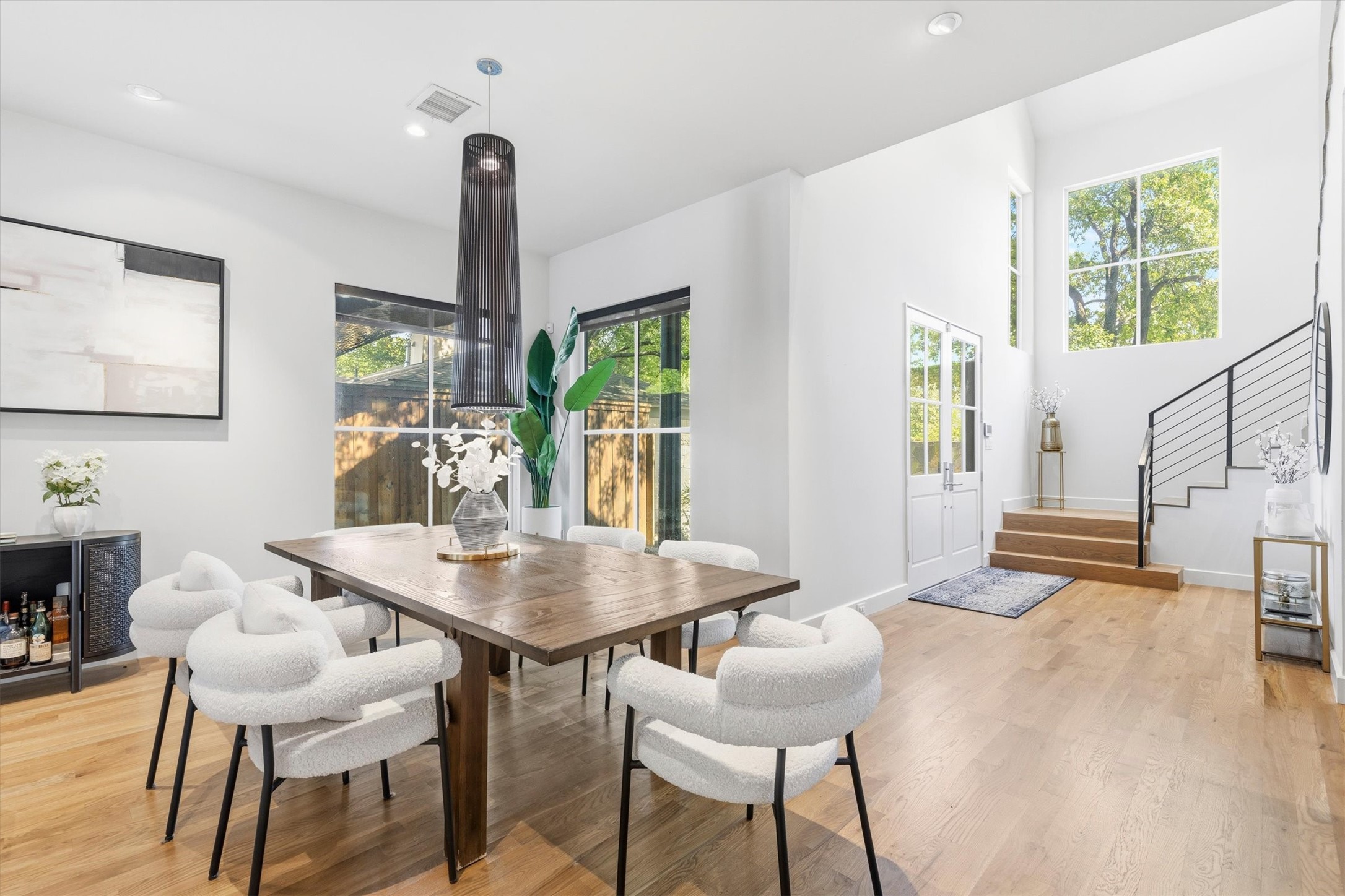 3867 Van Ness Lane Dallas TX 75220